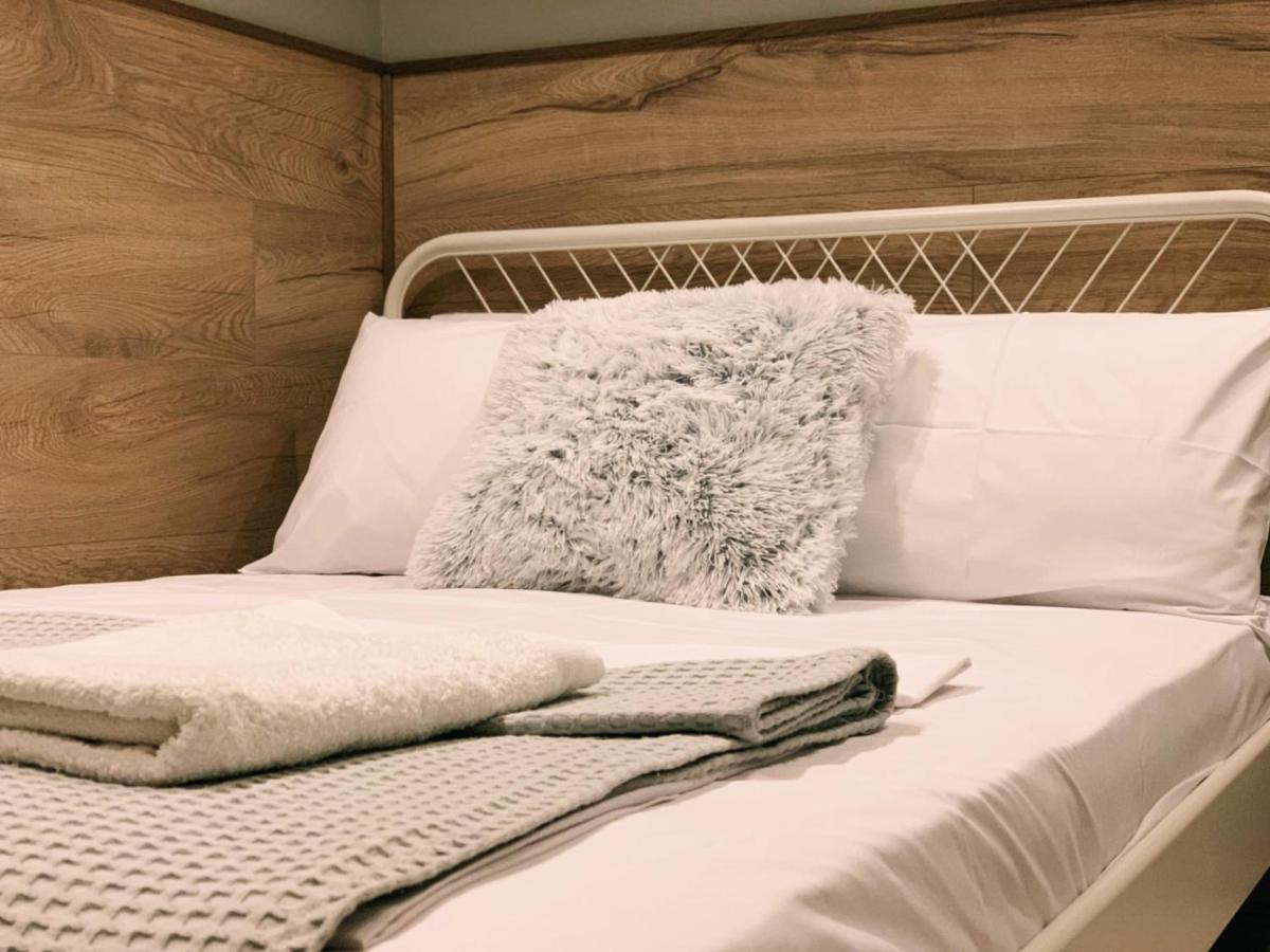 Luxury Townhouse Suite Lárisa Eksteriør bilde
