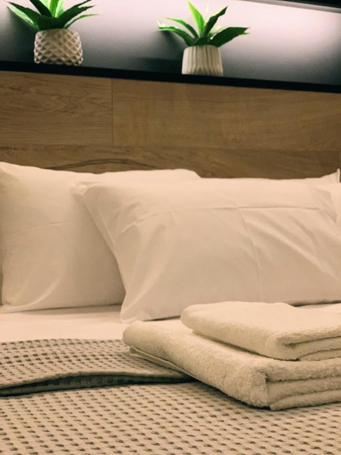 Luxury Townhouse Suite Lárisa Eksteriør bilde
