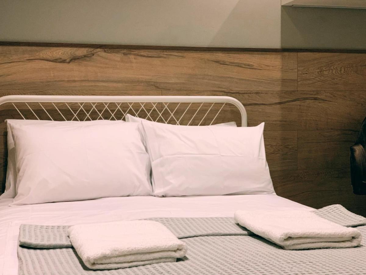 Luxury Townhouse Suite Lárisa Eksteriør bilde