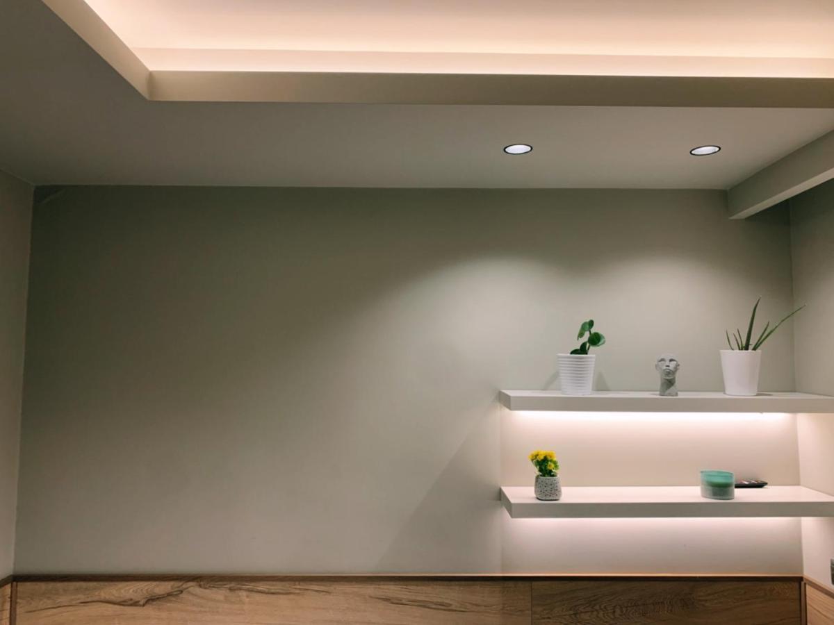 Luxury Townhouse Suite Lárisa Eksteriør bilde