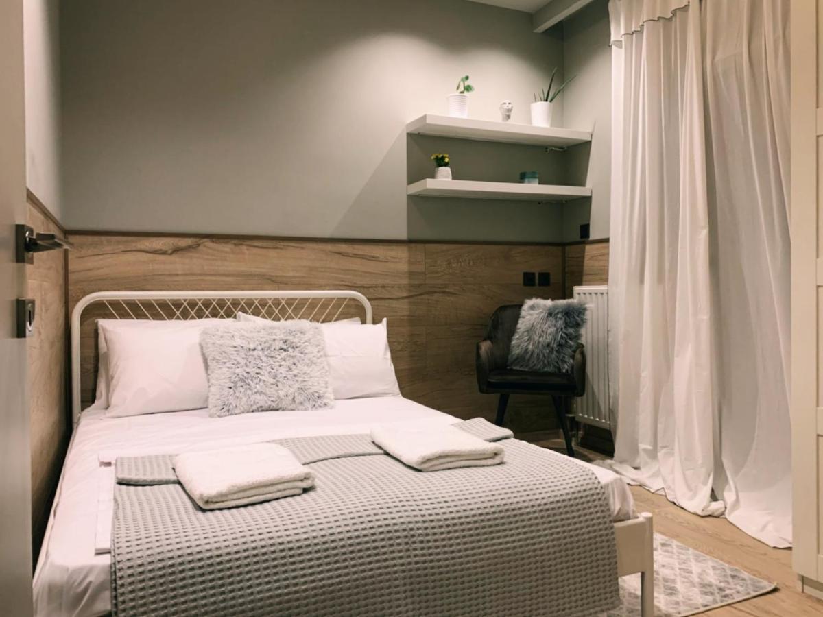 Luxury Townhouse Suite Lárisa Eksteriør bilde