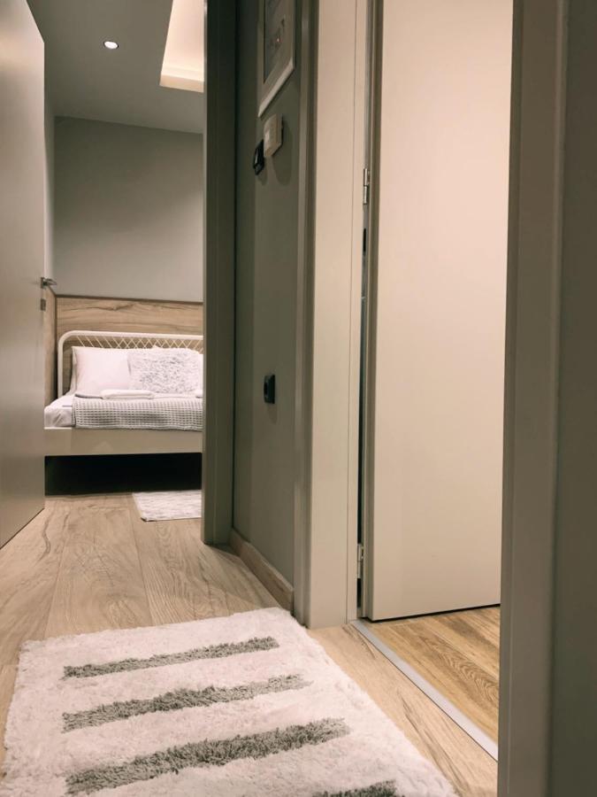 Luxury Townhouse Suite Lárisa Eksteriør bilde