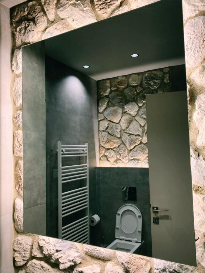 Luxury Townhouse Suite Lárisa Eksteriør bilde